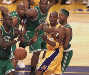 世界杯2026-湖人碾压火箭，恩比德统治全场