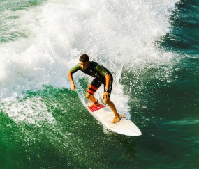 开云体育中国官网-突尼斯奇迹之夜，弗拉霍维奇闪耀全场，北非雄鹰翻盘美国震惊世界