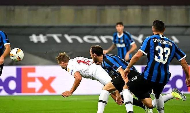 克罗地亚翻盘塞维利亚，孔德点燃赛场