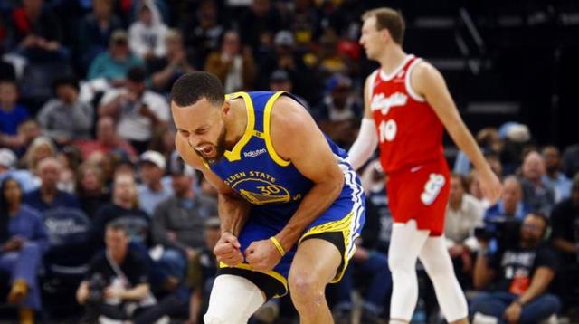 上海队鏖战尼克斯，库里扛起全队