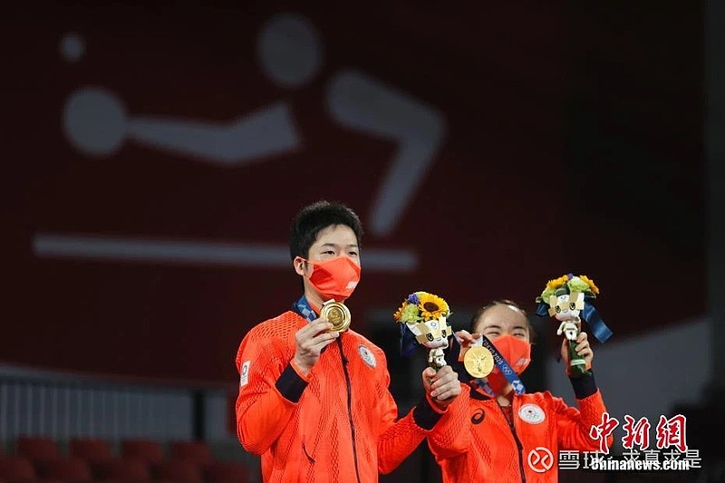 日本乒乓球队鏖战奥地利乒乓球队，水谷隼惊艳世界