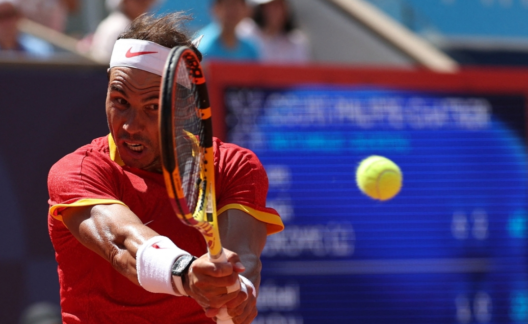 德国网球队险胜欧洲网球队，纳达尔完成帽子戏法