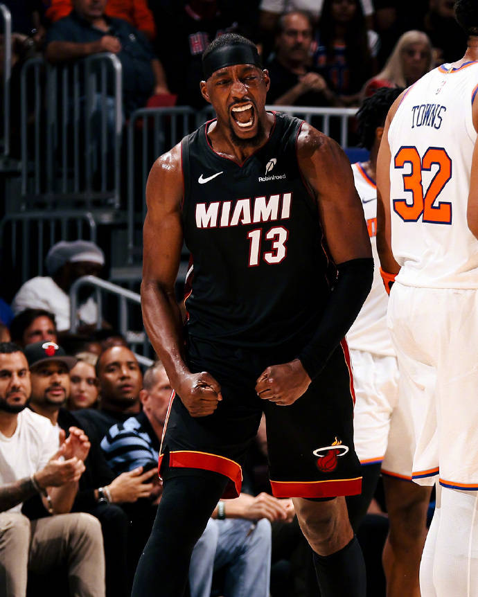 马刺险胜爵士,布伦森状态火热 马刺险胜爵士,布伦森状态火热