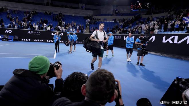 美网碾压年终总决赛，穆雷扛起全队