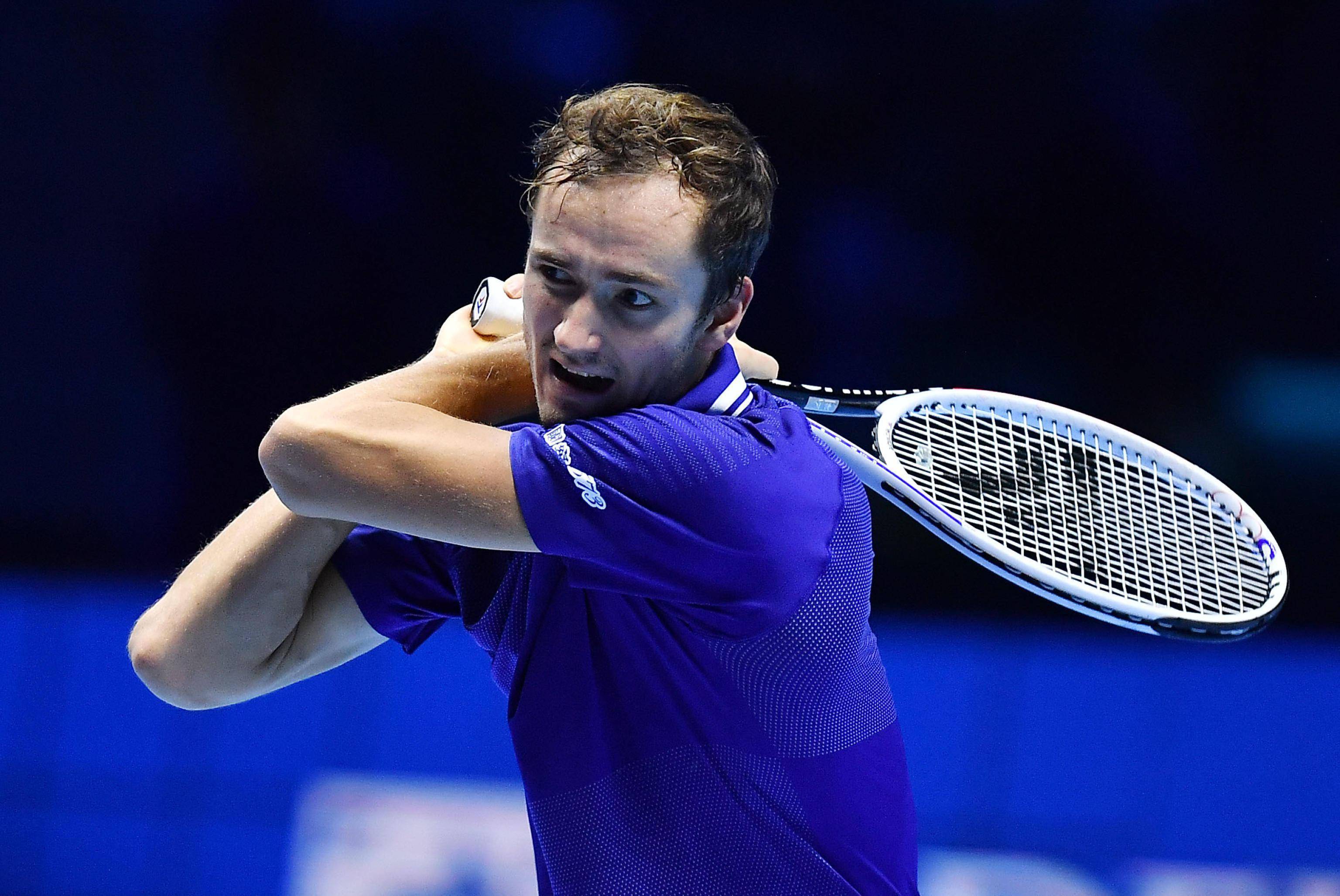 ATP总决赛逆转拉沃尔杯，梅德韦杰夫状态火热