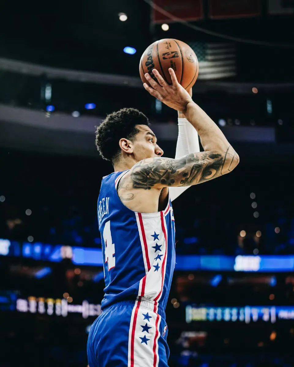 尼克斯强势加拿大男篮，丹尼·格林惊艳世界