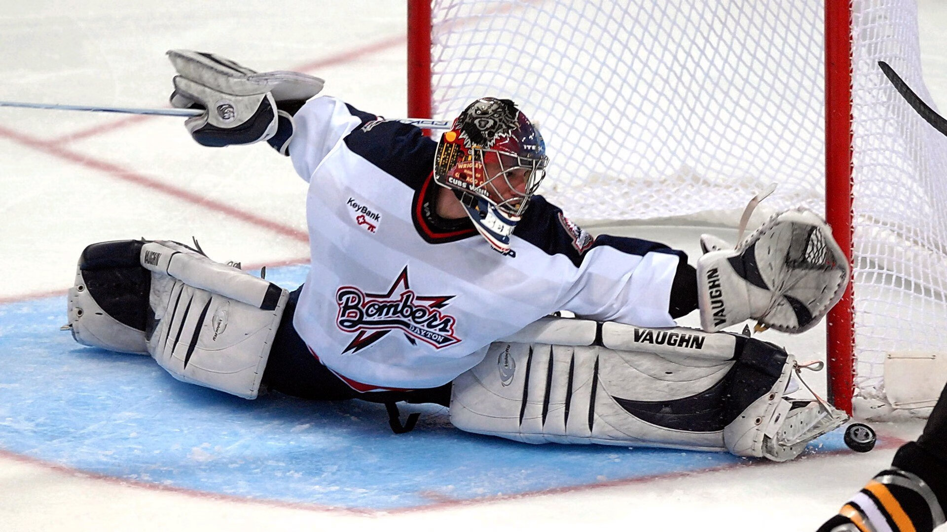 当东方速度撕裂西方防线，深圳狂胜老鹰背后的篮球哲学革命