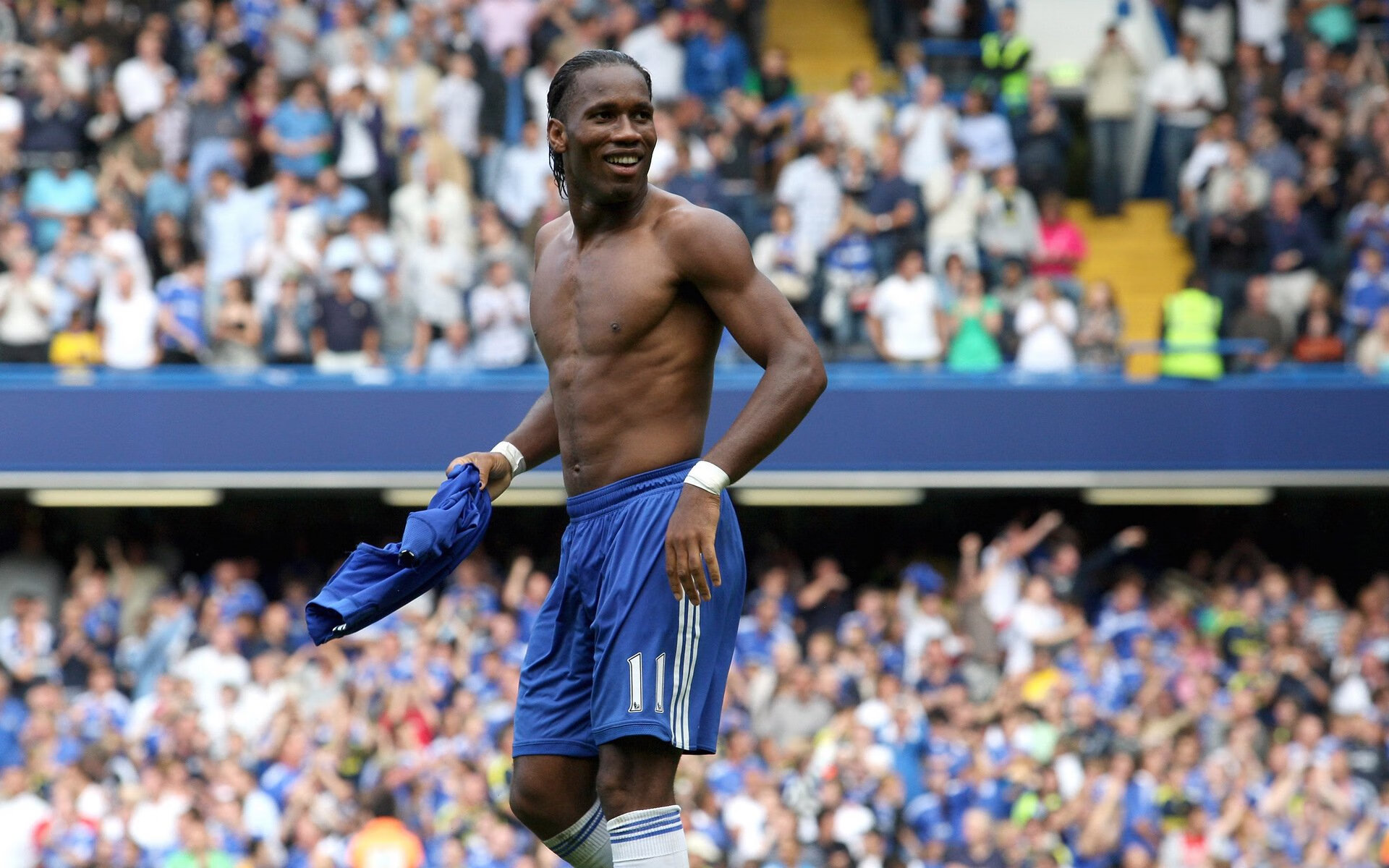 骑士击溃辽宁队，小贾伦成为关键先生